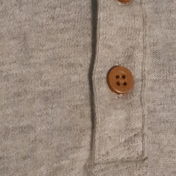 Carter's Hooded Shirt/Boys 12 Months Old,Grey Color Short sleeves, Front Pocket - Picture 3 of 7